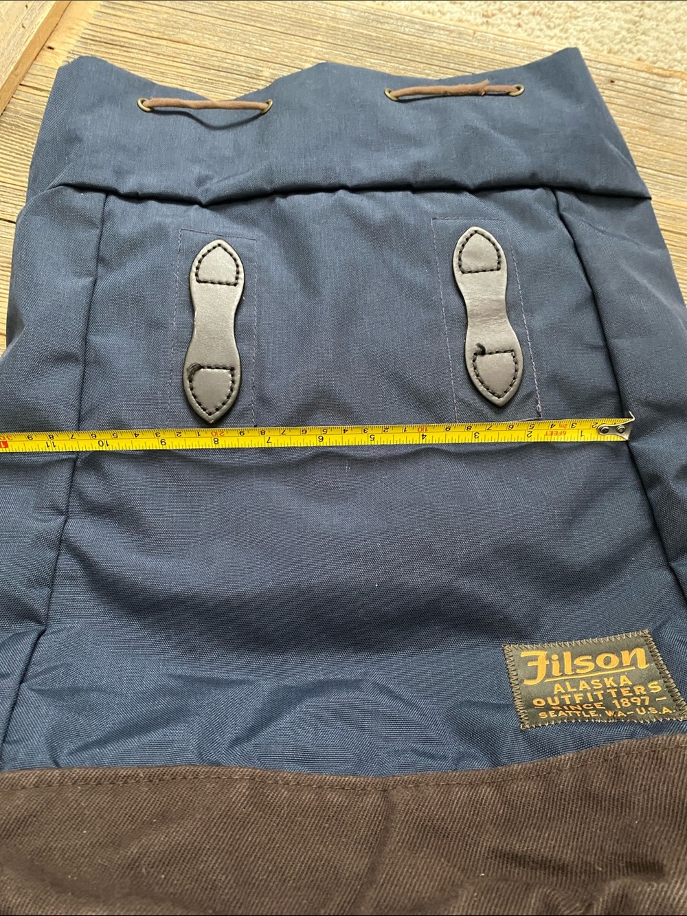 Filson Alaska Outfitters Blue/Brown Drawstring Backpack. - Picture 12 of 13